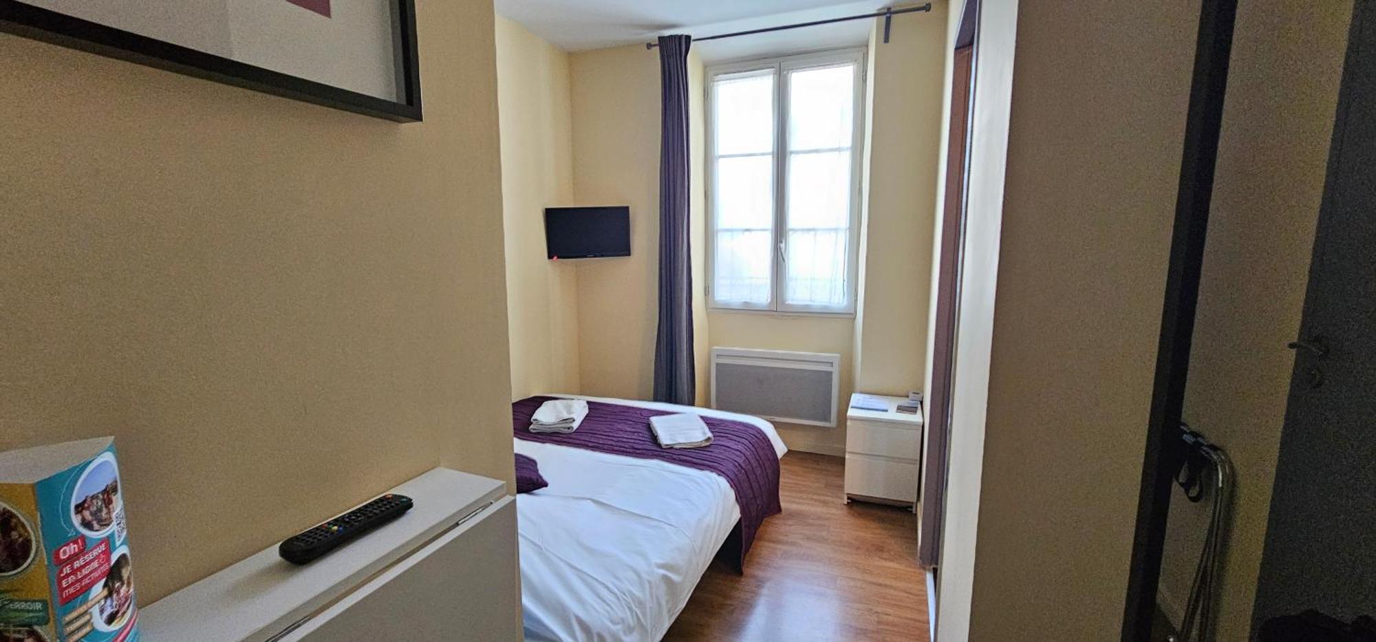 Hotel Belvue Sault-de-Vaucluse Esterno foto